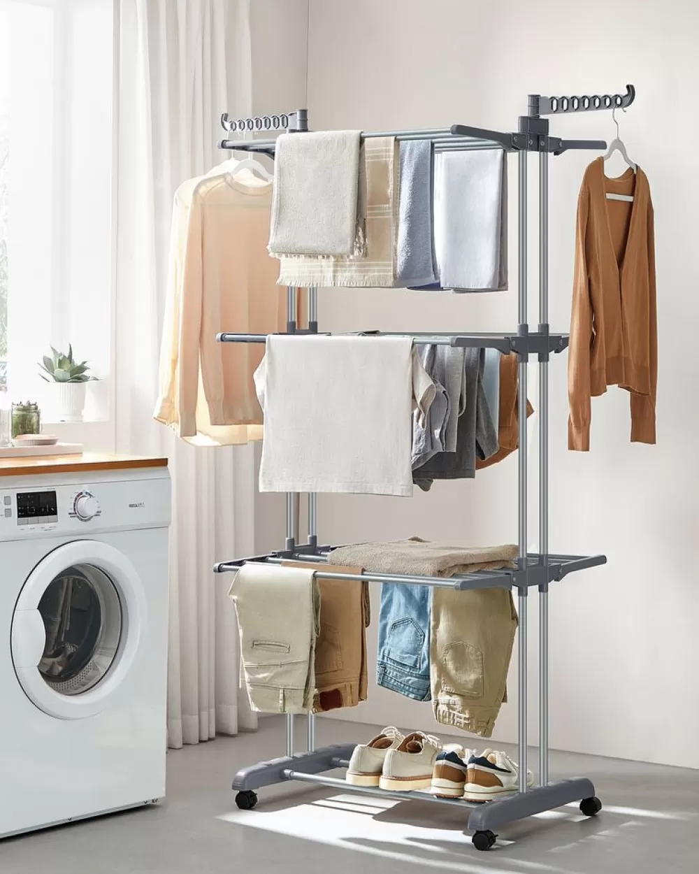 Store SONGMICS Wäscheständer 4 Ebenen mit klappbaren Flügeln und Rollen grau